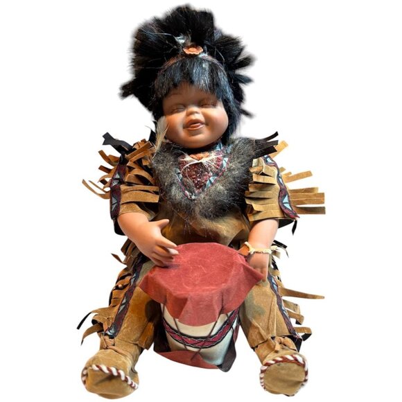 Native American Collectors Doll - Picture 1 of 3